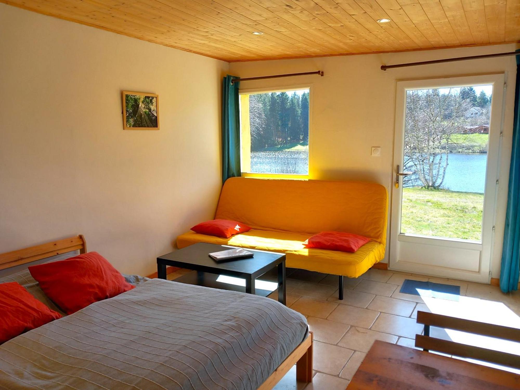 Domaine Du Balbuzard Hotel Condat-en-Combraille Luaran gambar